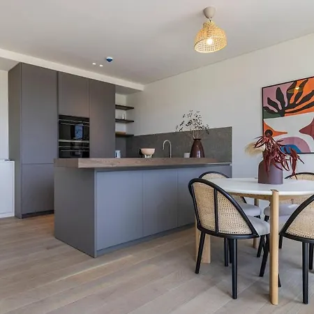 Апартаменти Prata Riverside Vii By Innkeeper